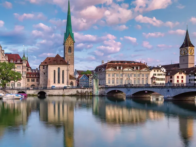 Zürich (ZRH) - Prishtina (PRN)